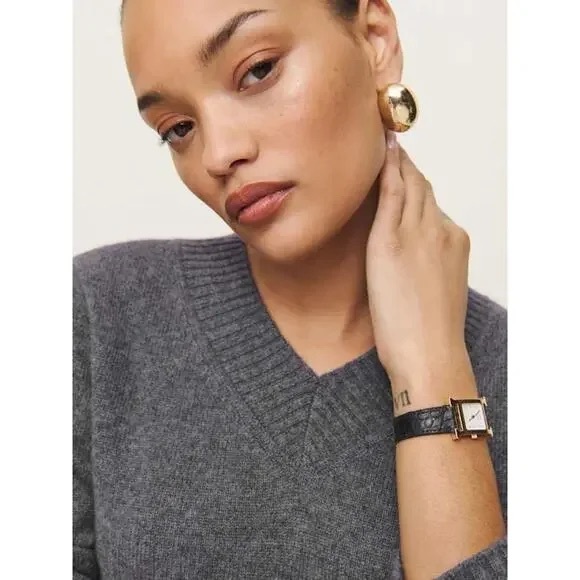 Reformation Dulce 100% Cashmere V-neck Sweater in Thunder Size S - Picture 7 of 10